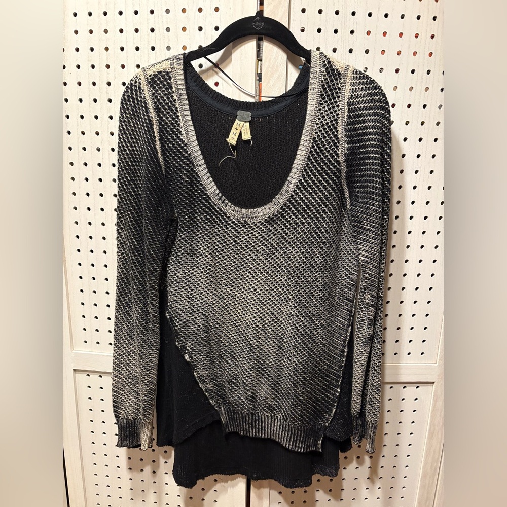 Free People (We The Free) Black and White Textured Scoop Neck Sweater
